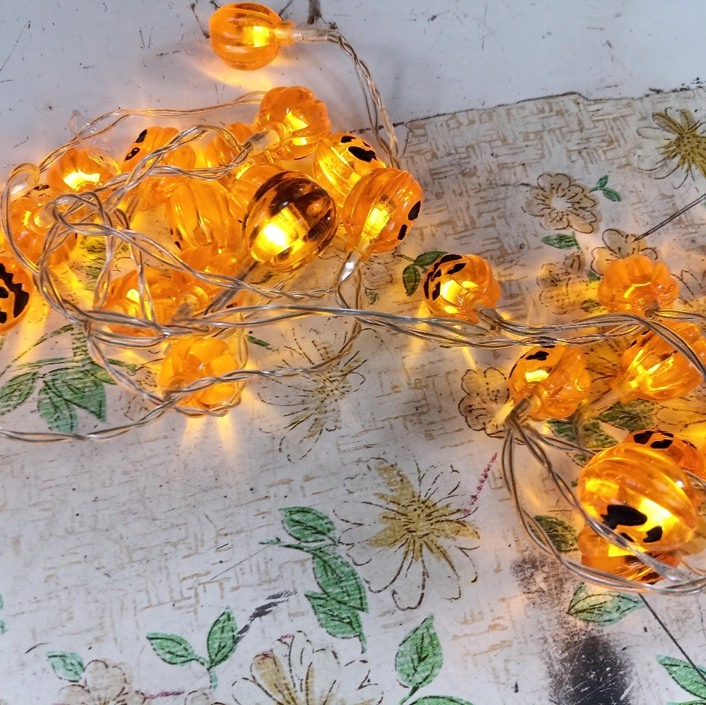 Halloween pumpkin string light battery operated